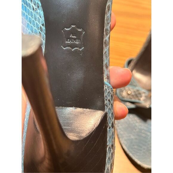 BCBGMaxAzaria Snakeskin Blue Heels | 8.5 - Picture 7 of 9